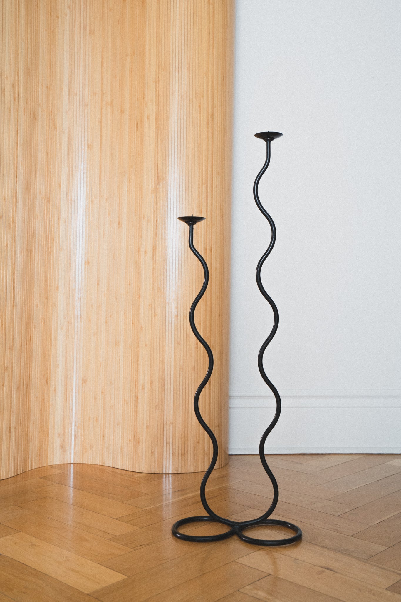 Wavy Floor Candle Stand