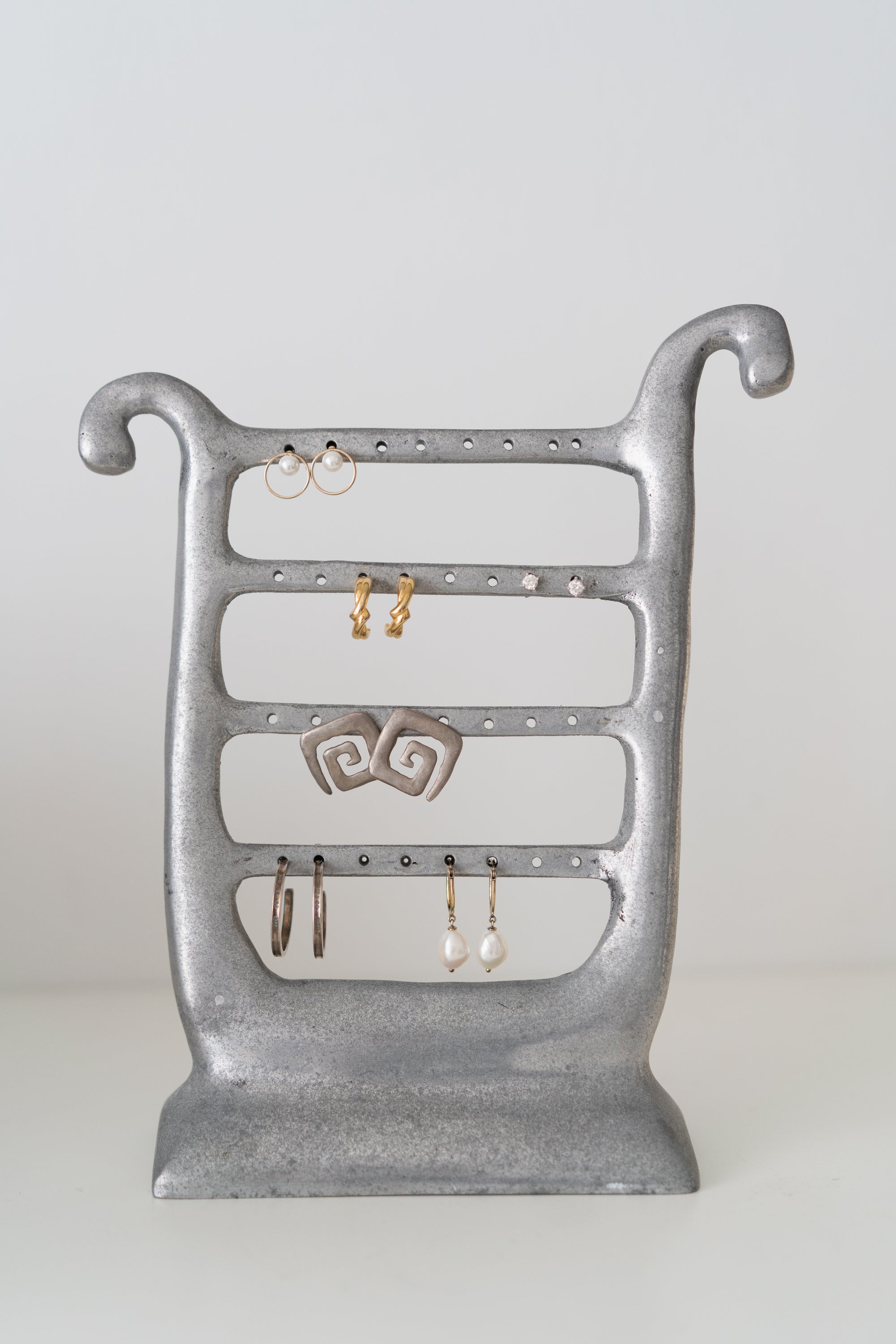 Aluminum Harp Earring Holder