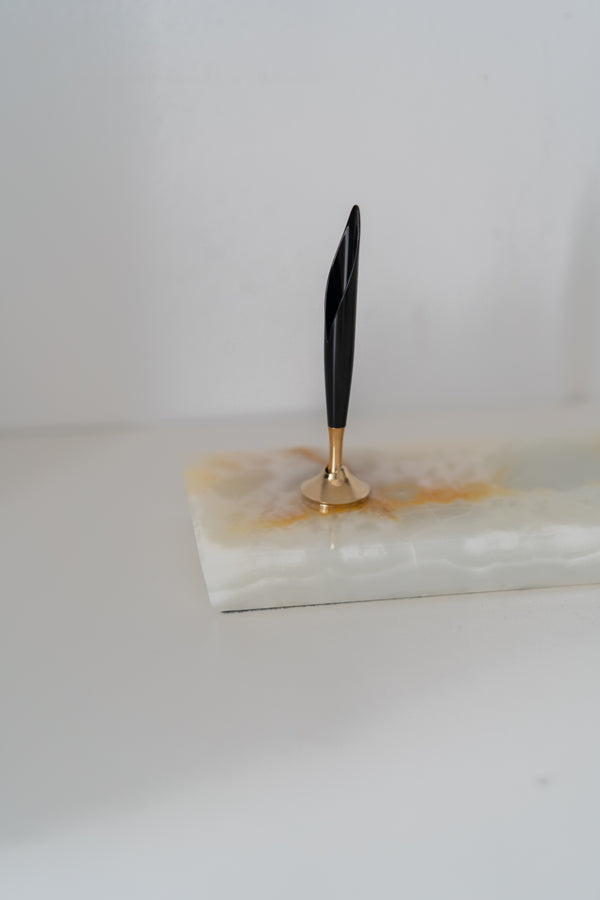 Onyx Pen Holder