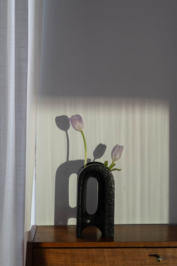 Black Ceramic Ikebana Vase
