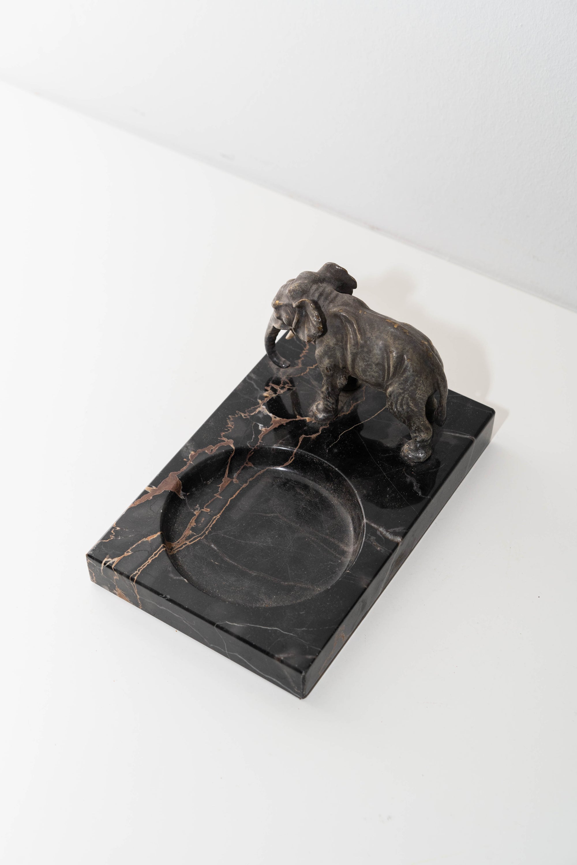 Black Marble Elephant Catchall