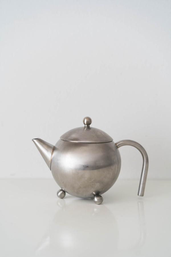 Modernist Teapot