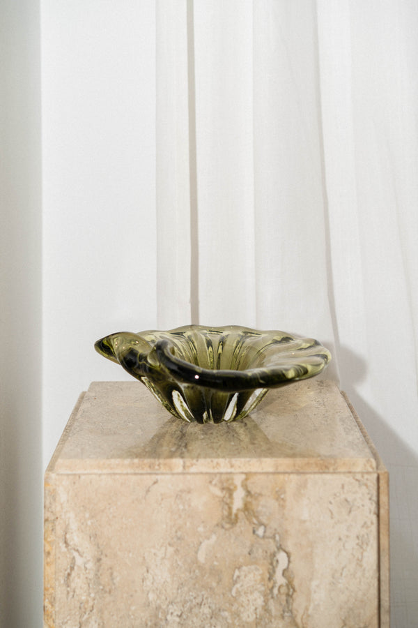 Green Art Glass Catchall Bowl