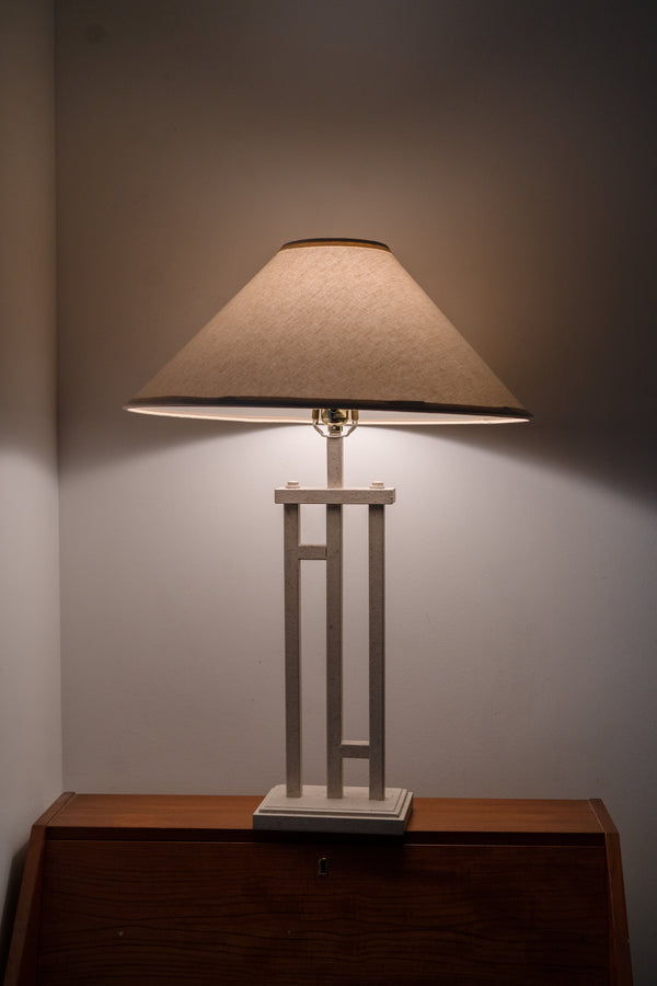 Postmodern table lamp