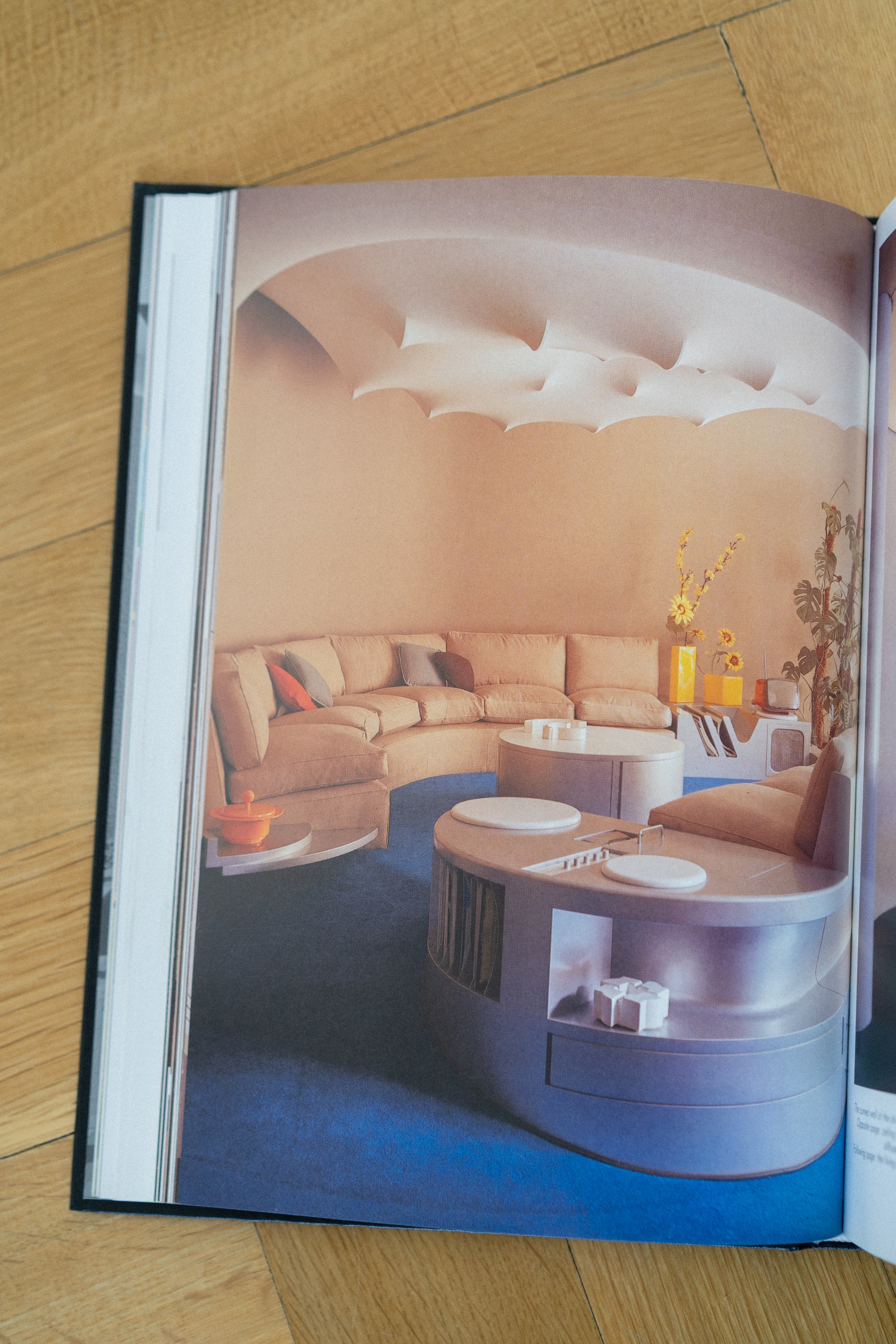Italian Living Design (1990)